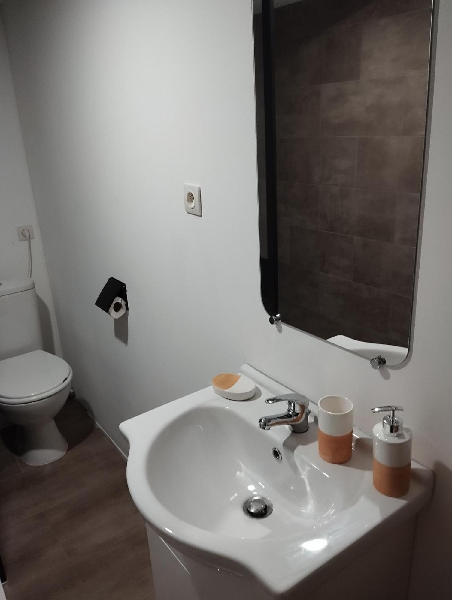 Appartement Cosy Avec Exterieur Saint-Privat-des-Vieux Екстер'єр фото